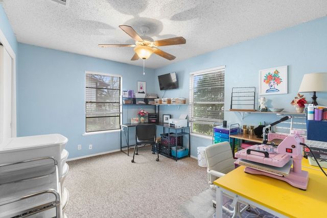 1320 Elm Street, Bonham, TX 75418