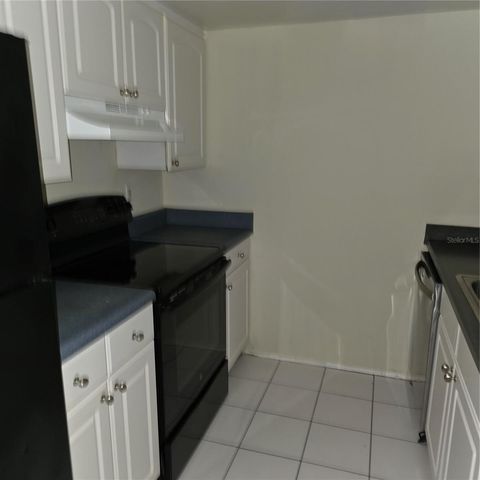 922 LAKE DESTINY ROAD F, Altamonte Springs, FL 32714