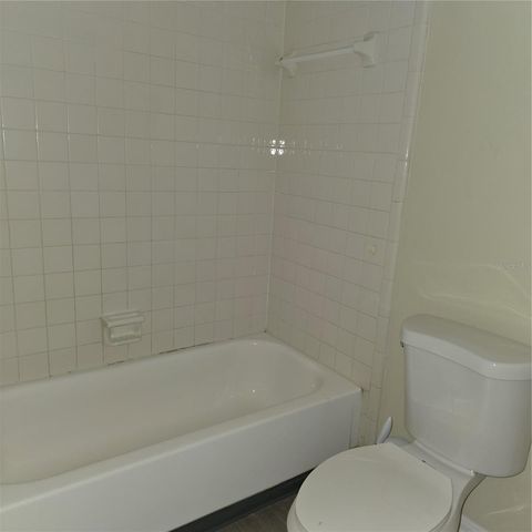 922 LAKE DESTINY ROAD F, Altamonte Springs, FL 32714