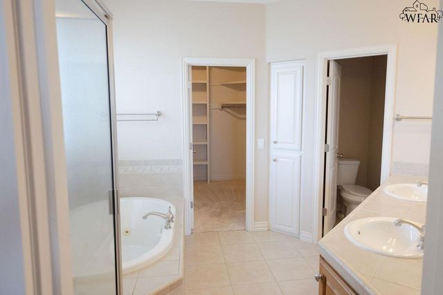4122 CANDLEWOOD CIRCLE, Wichita Falls, TX 76308