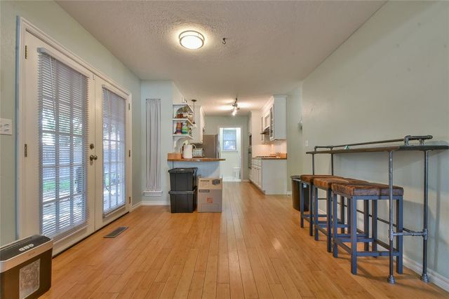 3210 Rambling Oaks Drive, Norman, OK 73072