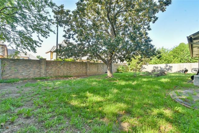 3210 Rambling Oaks Drive, Norman, OK 73072