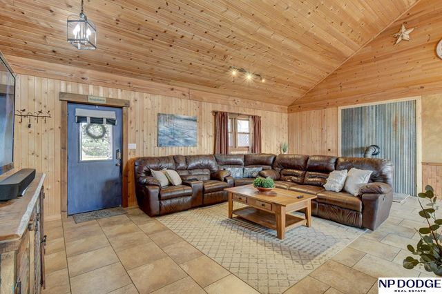 7457 Windhill Lane, Blair, NE 68008