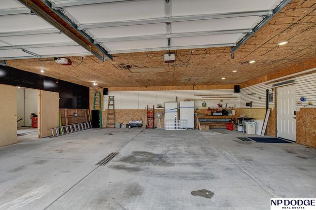 7457 Windhill Lane, Blair, NE 68008