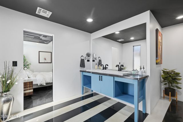 2812 N 71ST Place, Scottsdale, AZ 85257