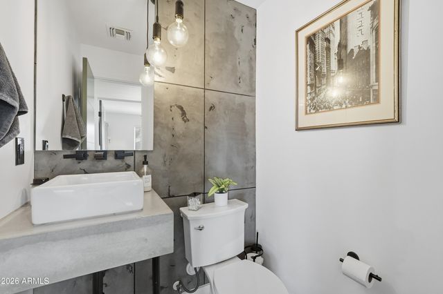 2812 N 71ST Place, Scottsdale, AZ 85257