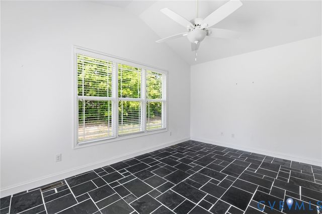 7178 Yare St, Glen Allen, VA 23059
