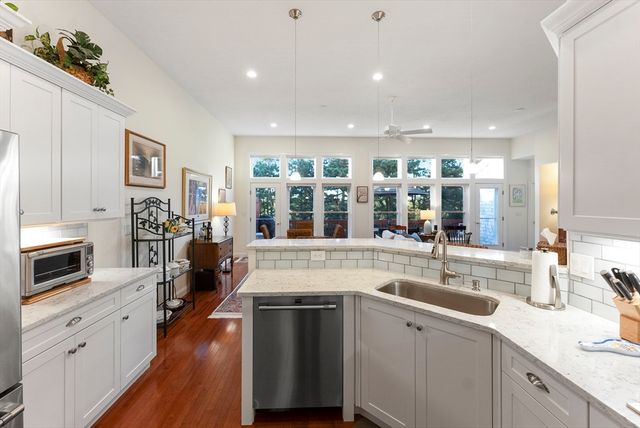 19 West Trevor Hill 19, Plymouth, MA 02360