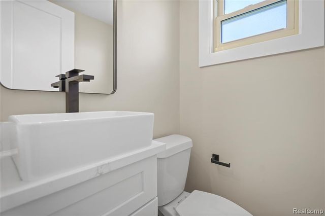 10030 Shadybrook Lane, Grand Blanc, MI 48439