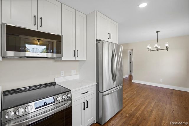 10030 Shadybrook Lane, Grand Blanc, MI 48439