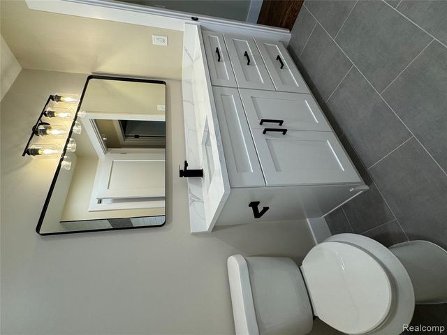 10030 Shadybrook Lane, Grand Blanc, MI 48439