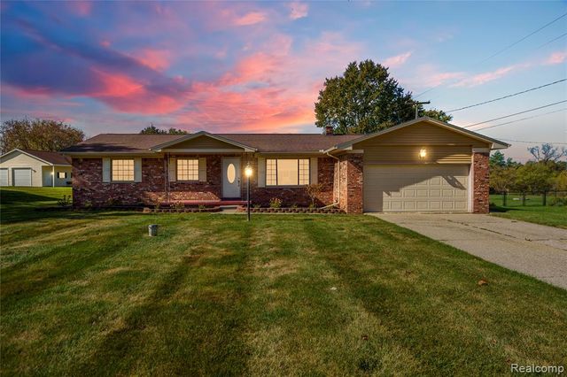 10030 Shadybrook Lane, Grand Blanc, MI 48439