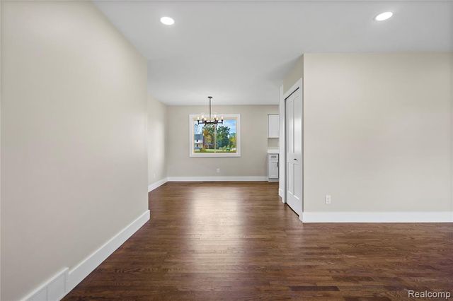 10030 Shadybrook Lane, Grand Blanc, MI 48439