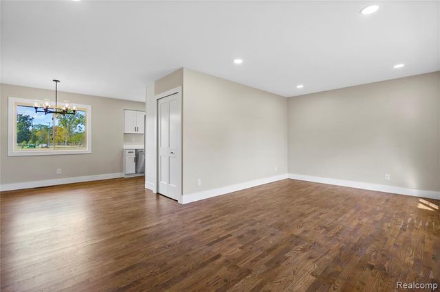 10030 Shadybrook Lane, Grand Blanc, MI 48439