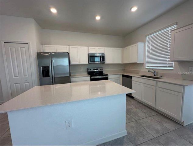 283 NINE IRON DRIVE, Davenport, FL 33896