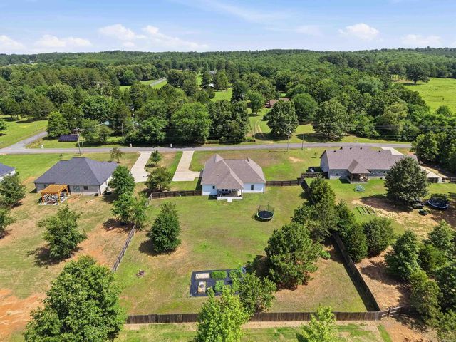 64 Hargrove Road, Greenbrier, AR 72058