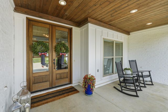 64 Hargrove Road, Greenbrier, AR 72058