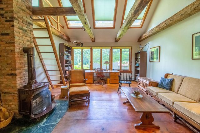 898 & 900 Bunker Hill Road, Tamworth, NH 03883