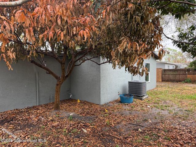 2391 Burns Avenue, Melbourne, FL 32935