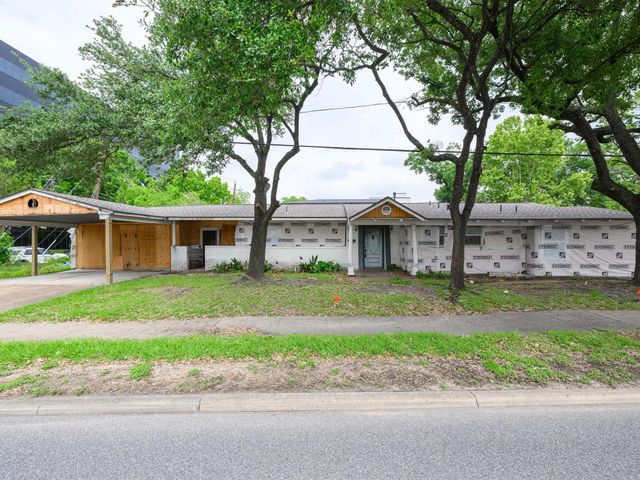 4660 Spruce Street, Bellaire, TX 77401
