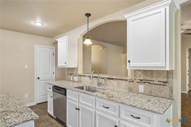 3704 E Appalachian Trail, Killeen, TX 76549