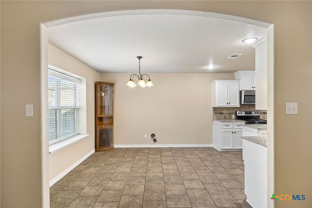 3704 E Appalachian Trail, Killeen, TX 76549