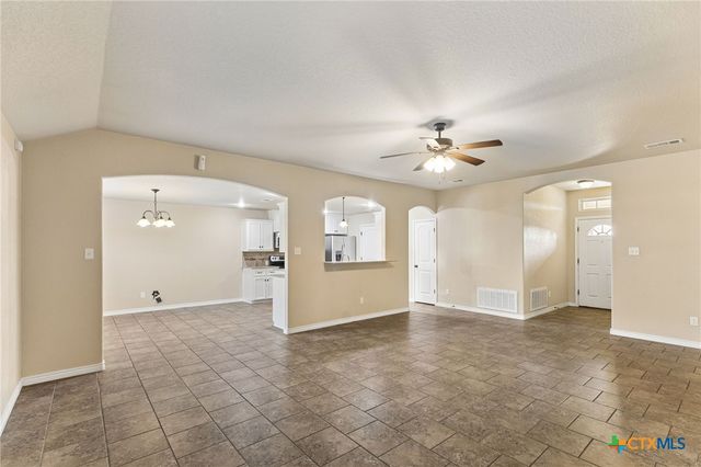 3704 E Appalachian Trail, Killeen, TX 76549