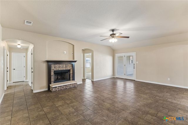 3704 E Appalachian Trail, Killeen, TX 76549