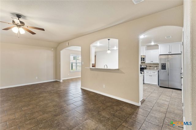 3704 E Appalachian Trail, Killeen, TX 76549
