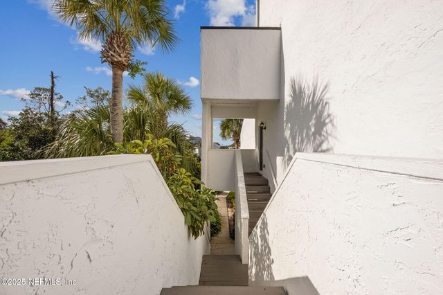 18 COVE Road, Ponte Vedra Beach, FL 32082