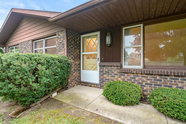 2286 Shiawasee Lane, Stevensville, MI 49127