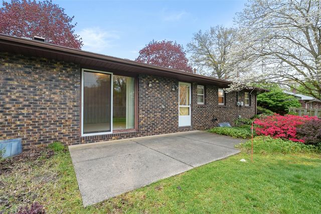 2286 Shiawasee Lane, Stevensville, MI 49127