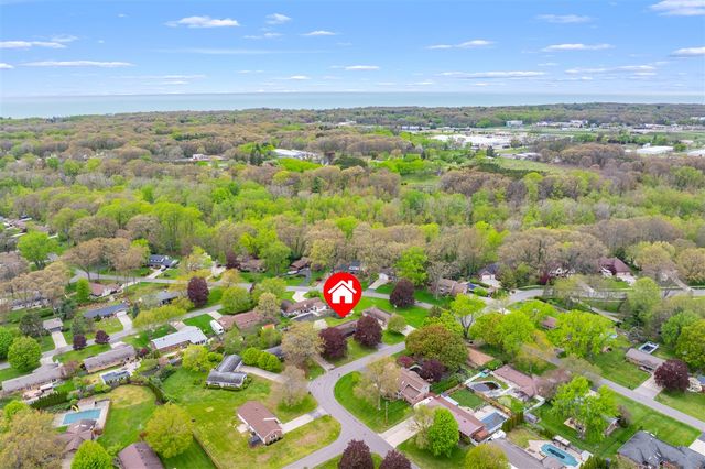 2286 Shiawasee Lane, Stevensville, MI 49127