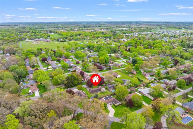 2286 Shiawasee Lane, Stevensville, MI 49127