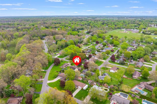 2286 Shiawasee Lane, Stevensville, MI 49127