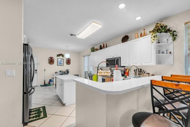 15887 NW 11th Street, Pembroke Pines, FL 33028