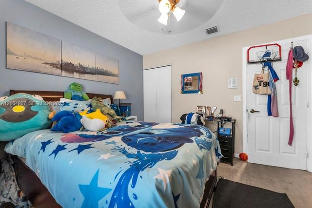 15887 NW 11th Street, Pembroke Pines, FL 33028