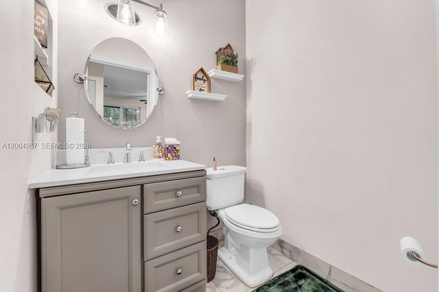 15887 NW 11th Street, Pembroke Pines, FL 33028