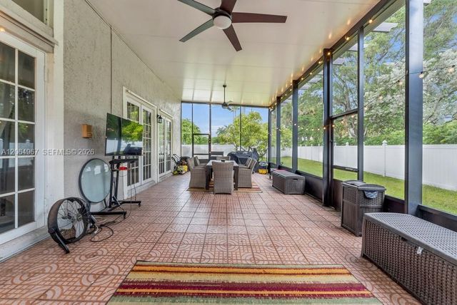 15887 NW 11th Street, Pembroke Pines, FL 33028