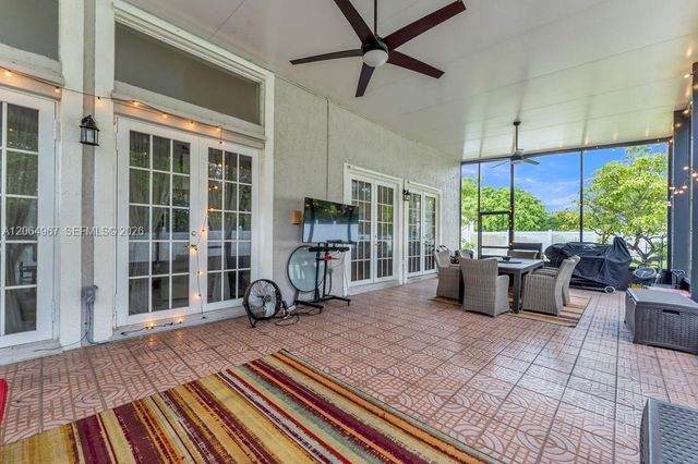15887 NW 11th Street, Pembroke Pines, FL 33028