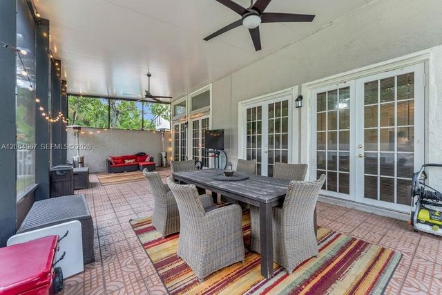 15887 NW 11th Street, Pembroke Pines, FL 33028