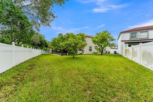 15887 NW 11th Street, Pembroke Pines, FL 33028