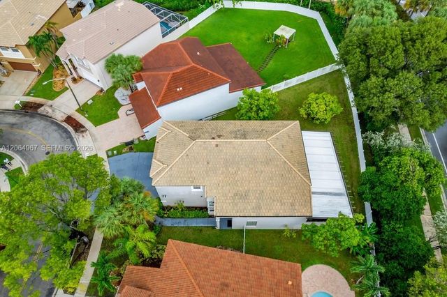 15887 NW 11th Street, Pembroke Pines, FL 33028