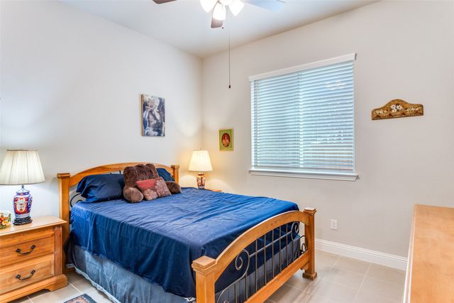 1812 Graham Way, Mansfield, TX 76063