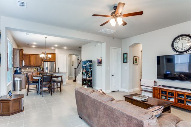 1812 Graham Way, Mansfield, TX 76063