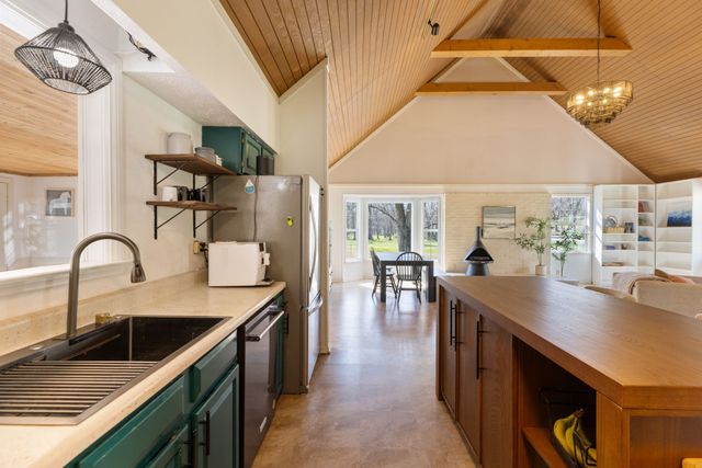 8158 Old Springfield Pike, Goodlettsville, TN 37072