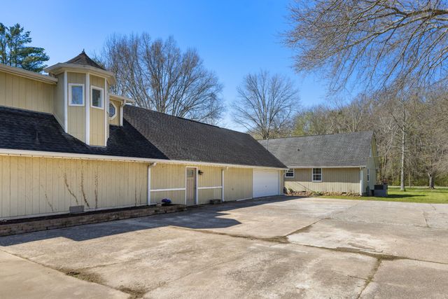 8158 Old Springfield Pike, Goodlettsville, TN 37072