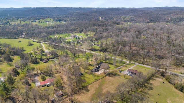 8158 Old Springfield Pike, Goodlettsville, TN 37072