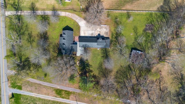 8158 Old Springfield Pike, Goodlettsville, TN 37072