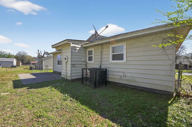 4983 APPLEVILLE RD, Memphis, TN 38109